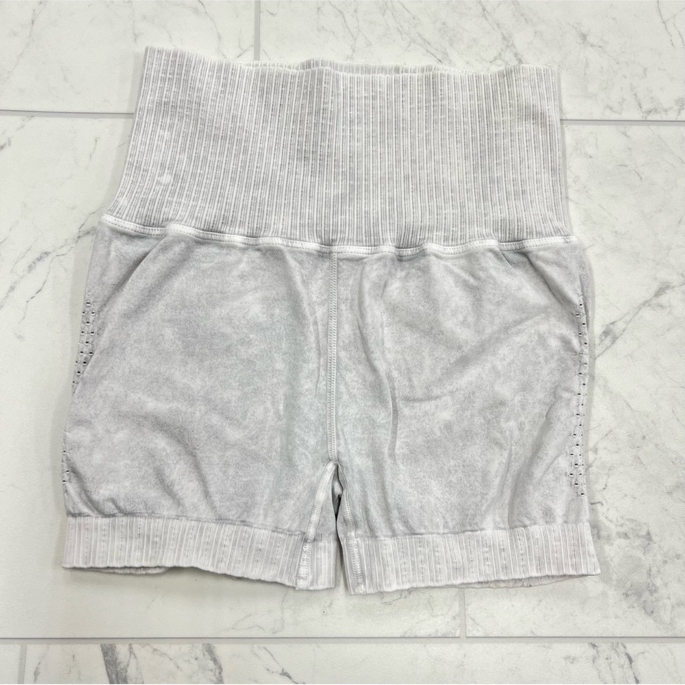 🤍NWOT FREE PEOPLE GOOD KARMA RUNNING  SHORTS - Picture 2 of 6